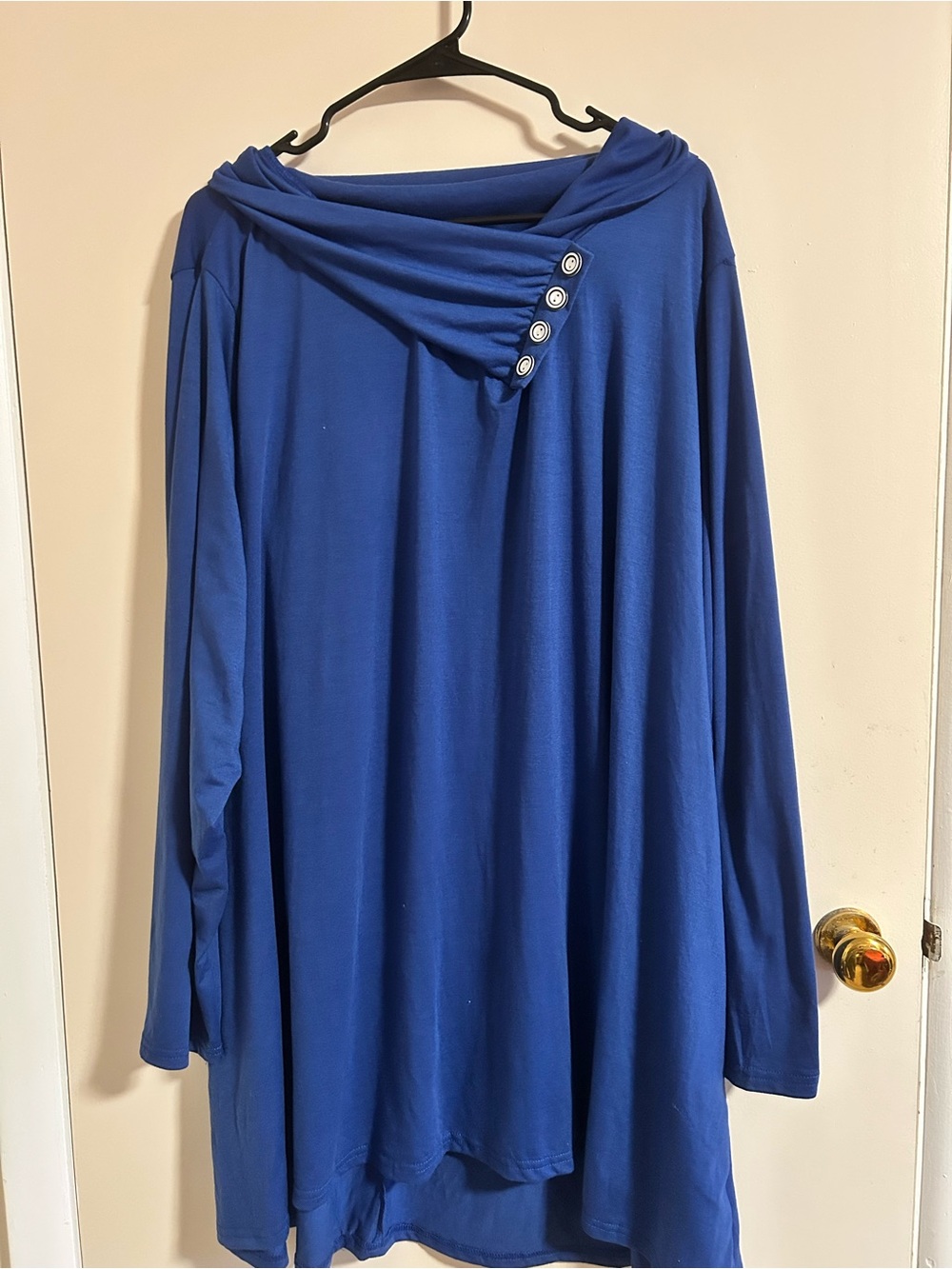 Long- sleeved shirt for women